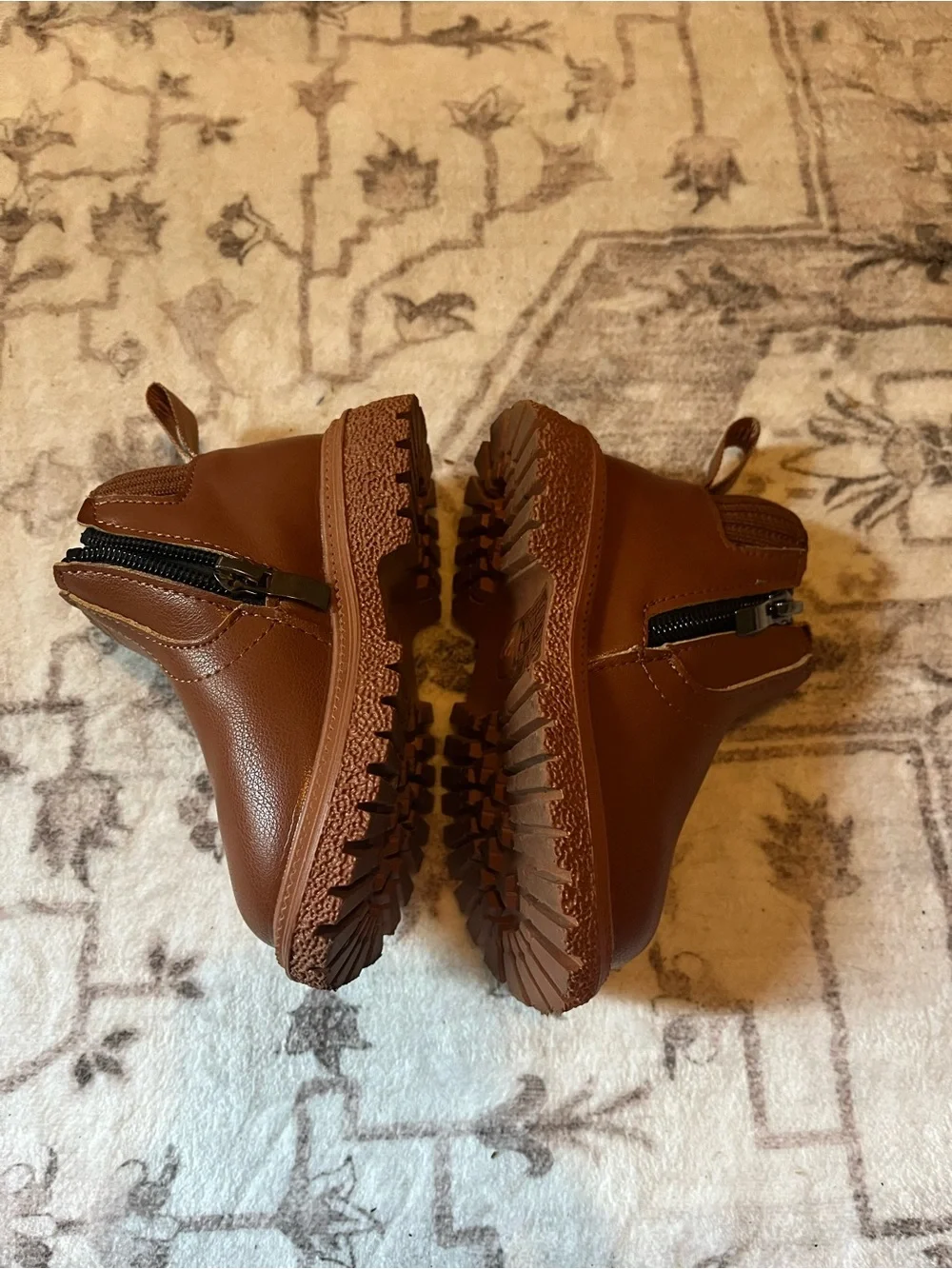 N/A stylish brown